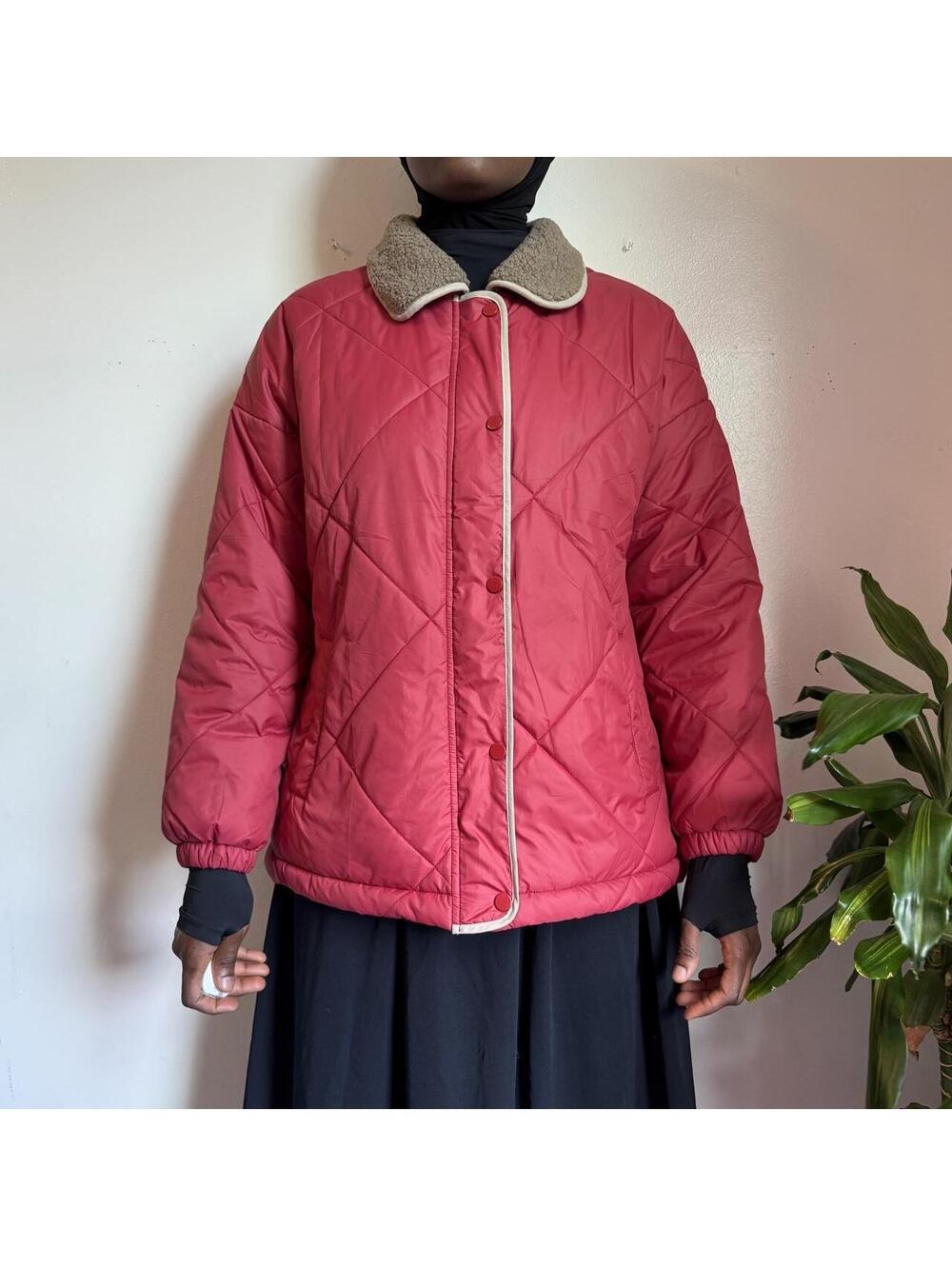 Naggoo Quilted Puffer red Jacket M Sherpa Fleece Collar Granola Girl